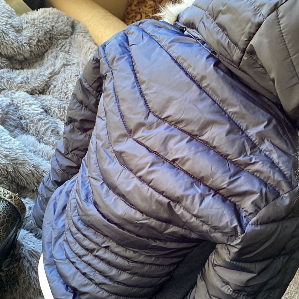 Navy Blue puffer coat thick fur hooded small NEW - Picture 5 of 9